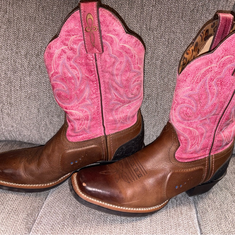 Tony Lama Womens Pink & Brown Leather Western Cowboy Boots Sz 7B Square Toe CUTE